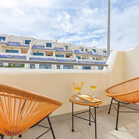 Apartment At 350m, Pool, Chillout Patio And Fibre Wifi Tarifa