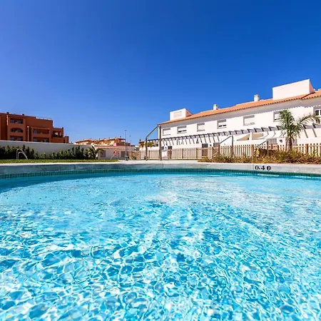 At 350m, Pool, Chillout Patio And Fibre Wifi Apartment Tarifa