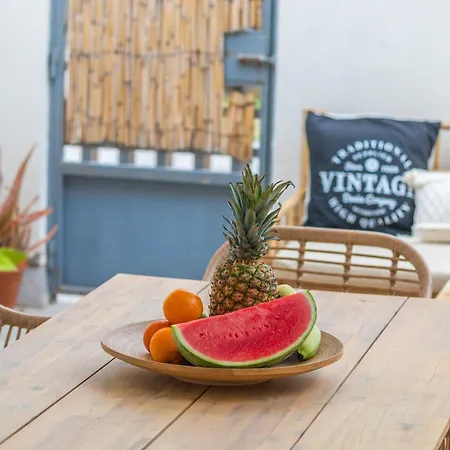 Apartment At 350m, Pool, Chillout Patio And Fibre Wifi Tarifa